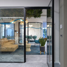 Project: BlueFloat | Products: Revolution 100 glass partition with Edge Symmetry Door