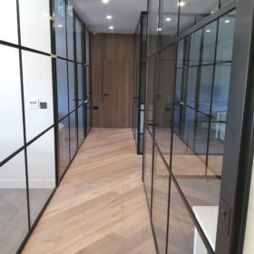 Project: Canagan | Product: Shoreditch Edition Optima 117 Plus with Edge Symmetry doors