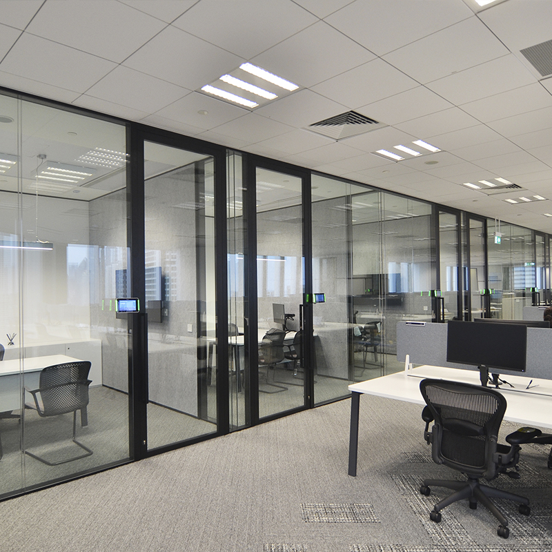 Office Dividers and Transparent Cubicles